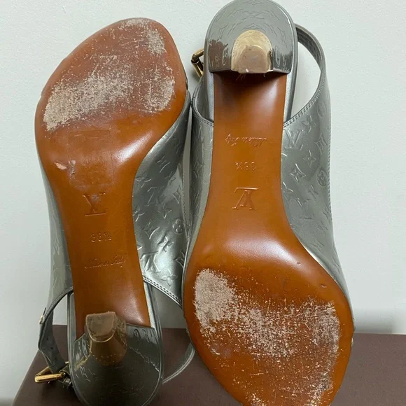 Louis Vuitton heels - Picture 9 of 11